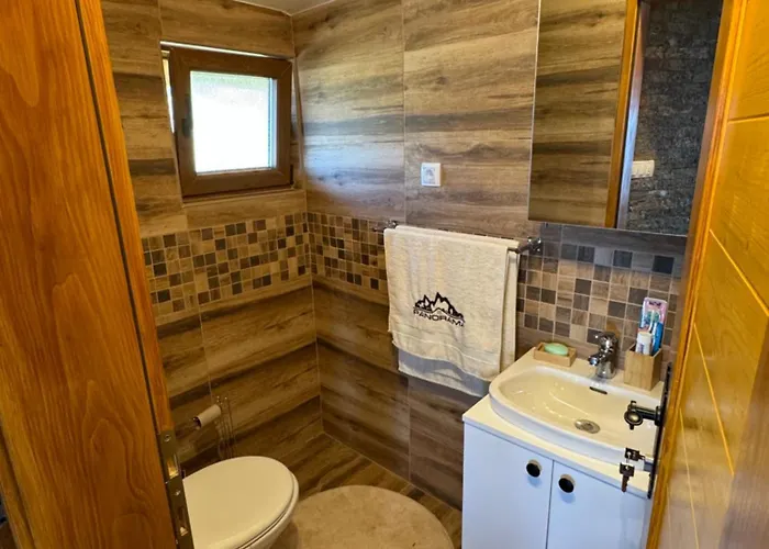 Vikend Kuca Panorama 펜션 바이나 바슈타